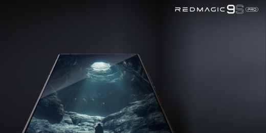 Bigger-Screen-Better-Play-The-Ultimate-Gaming-Setup 