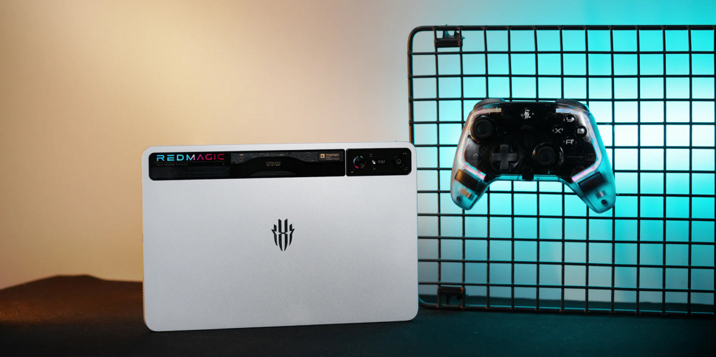 Take-Full-Control-A-Review-of-the-REDMAGIC-Cyber-Gamepad 
