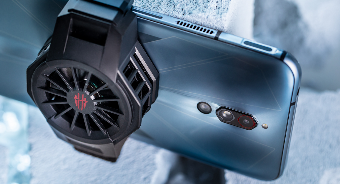 How-to-Stay-Cool-and-Game-Better-with-the-REDMAGIC-Ice-Dock 