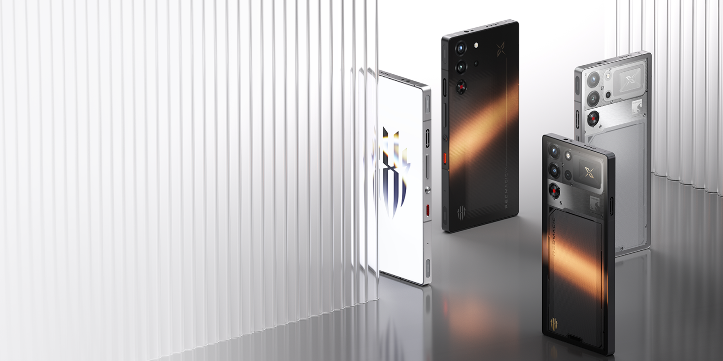 A-Grand-First-Impression-The-REDMAGIC-10S-Pro-Loves-an-Entrance 